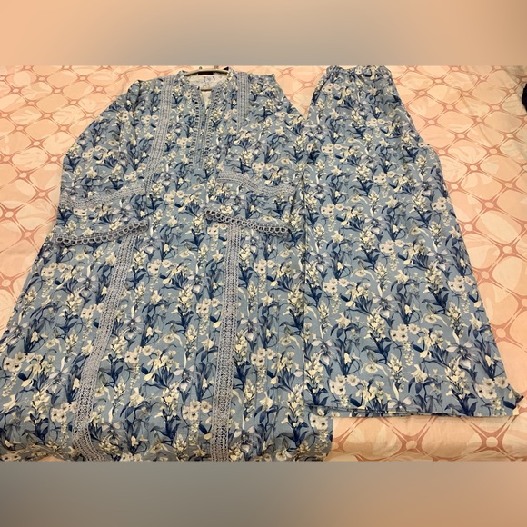 AGHA NOOR Floral Blue Dress - Picture 10 of 15